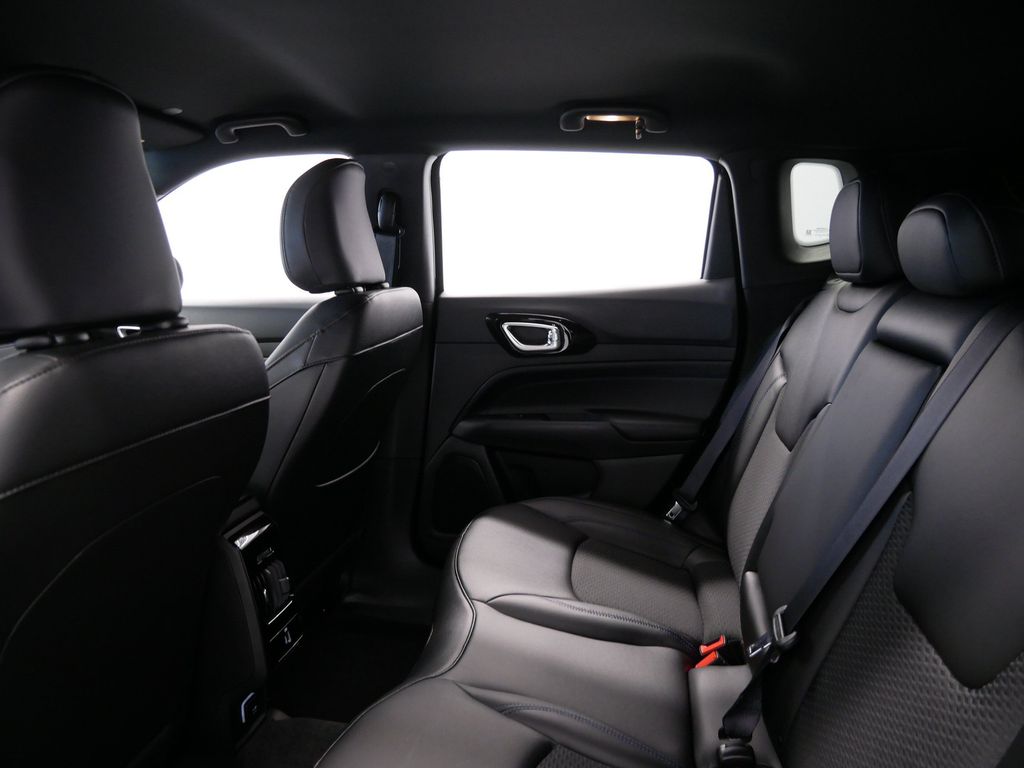 Thumbnail: 2026 Jeep Compass - 9