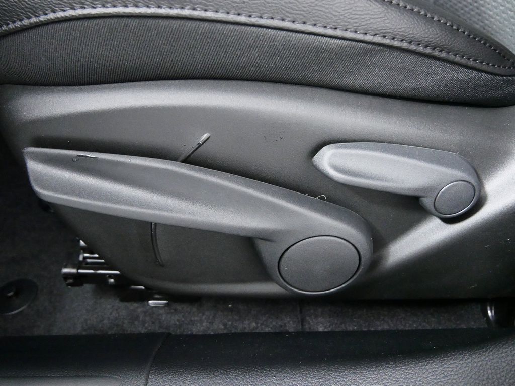 2024 Jeep Compass Latitude 39