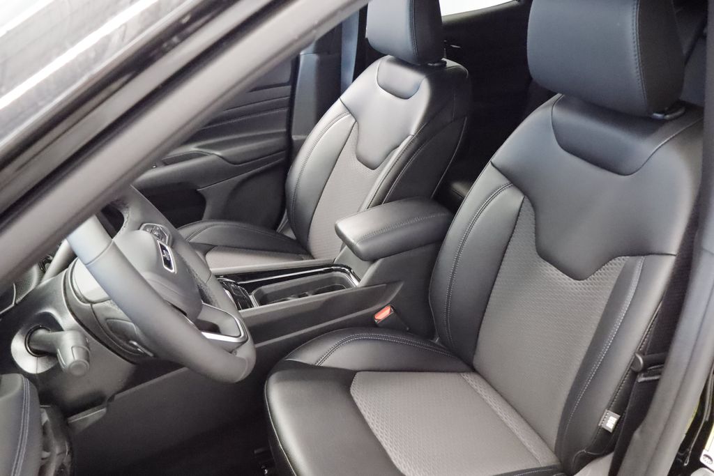 Thumbnail: 2026 Jeep Compass - 9