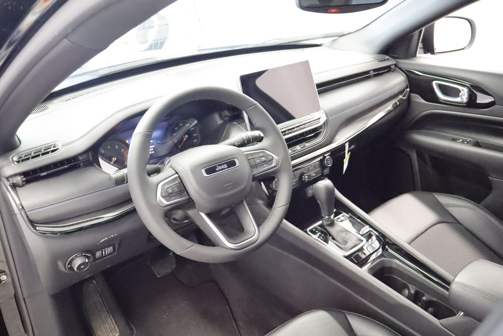 Thumbnail: 2026 Jeep Compass - 2