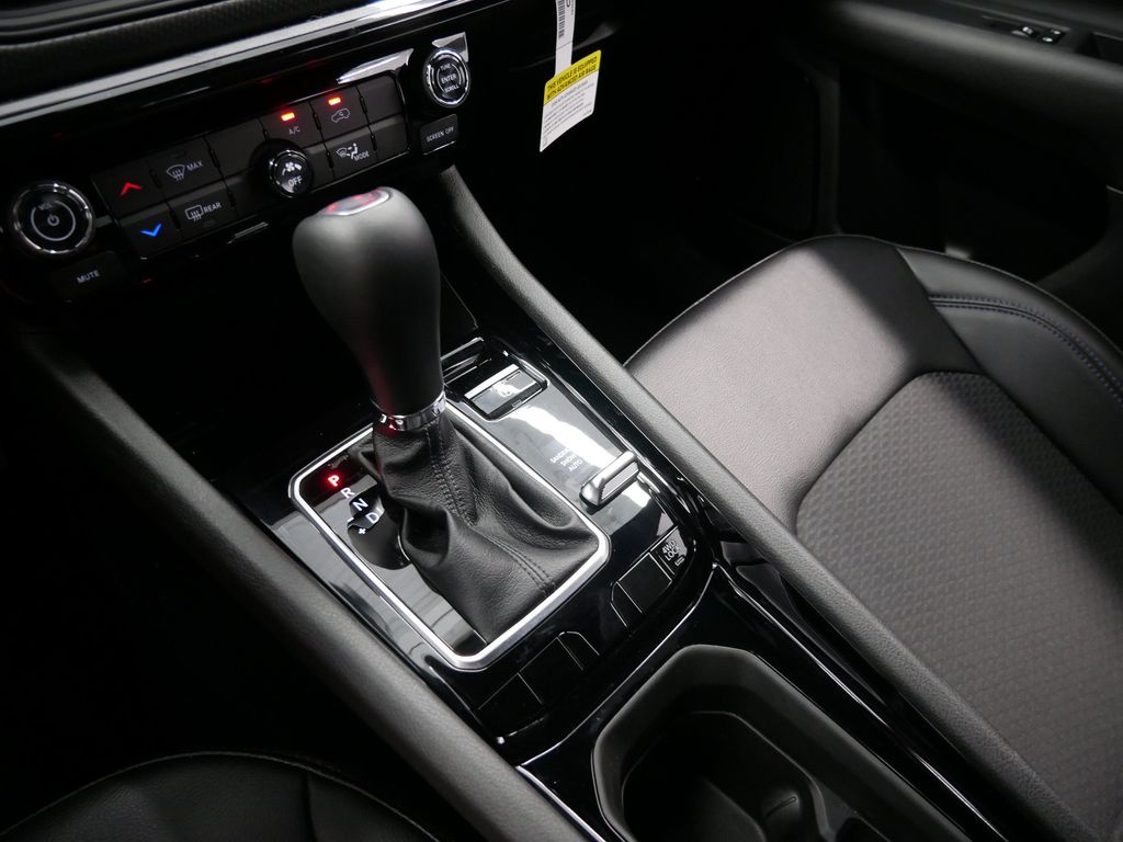 Thumbnail: 2026 Jeep Compass - 12