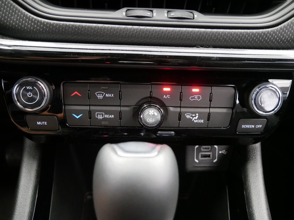 Thumbnail: 2026 Jeep Compass - 27