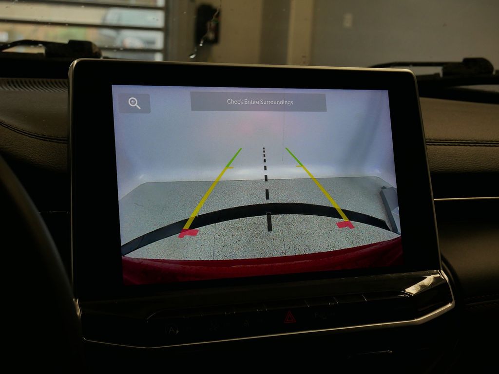 Thumbnail: 2023 Jeep Compass - 12