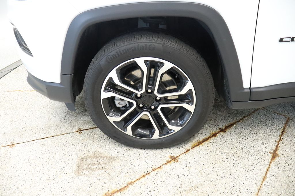 Thumbnail: 2024 Jeep Compass - 8