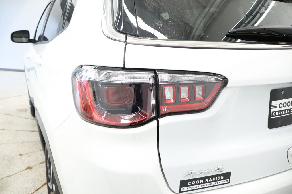 Thumbnail: 2024 Jeep Compass - 25