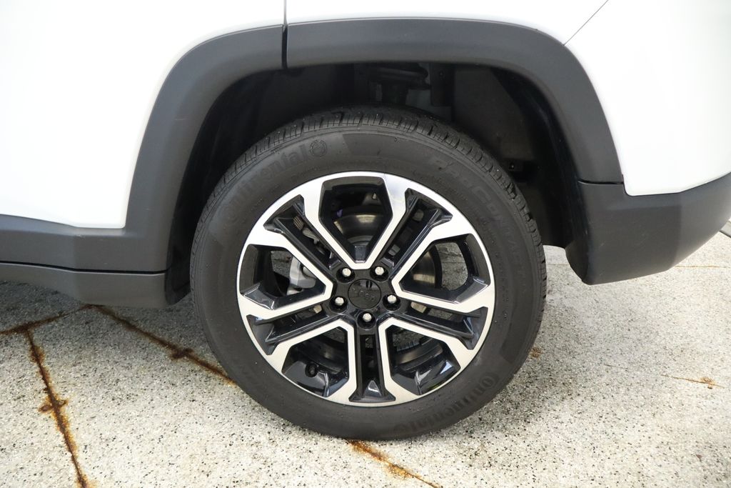 Thumbnail: 2024 Jeep Compass - 24