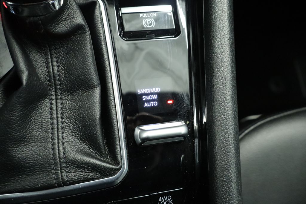 Thumbnail: 2024 Jeep Compass - 40