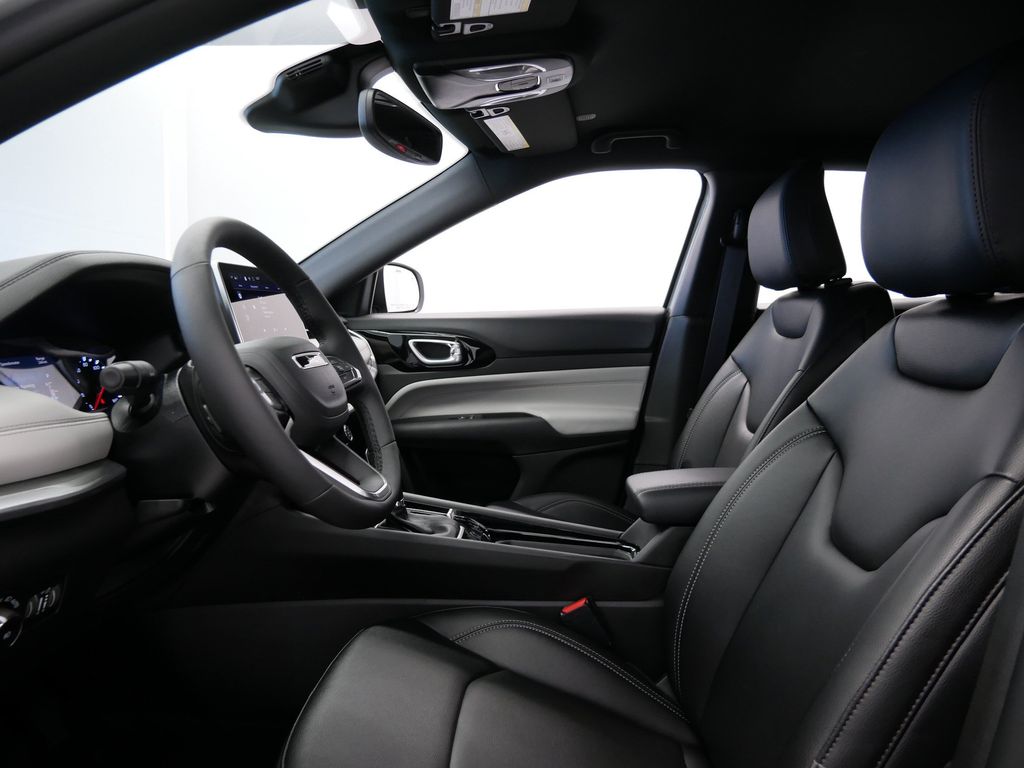 Thumbnail: 2026 Jeep Compass - 9