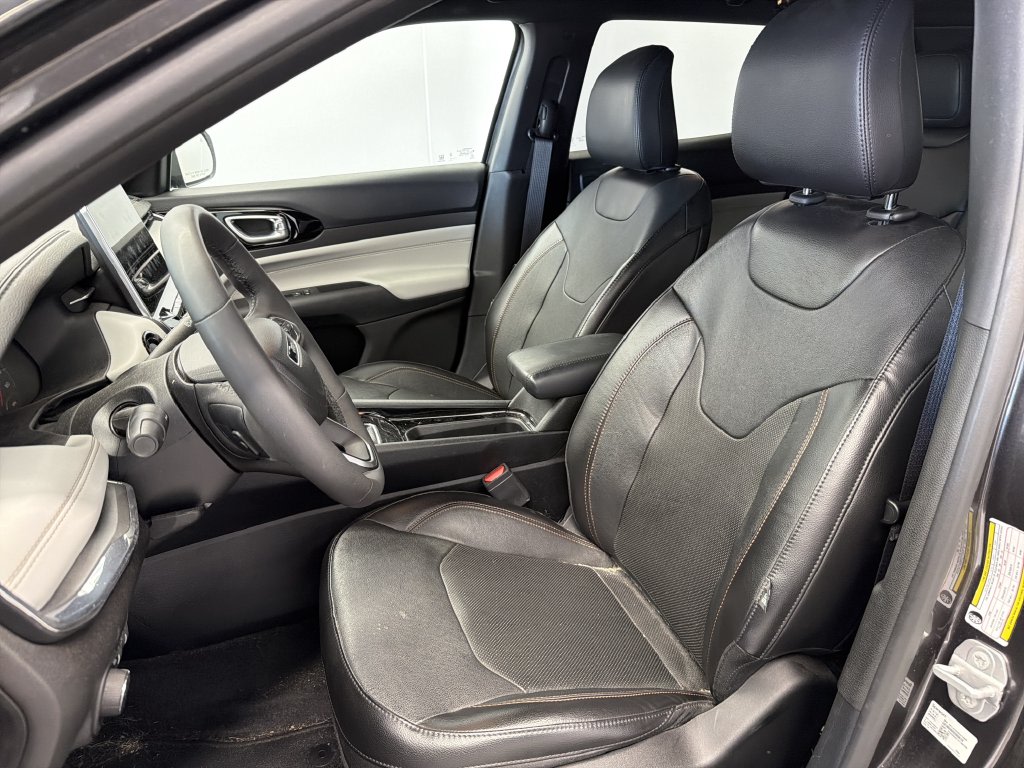 Thumbnail: 2023 Jeep Compass - 7