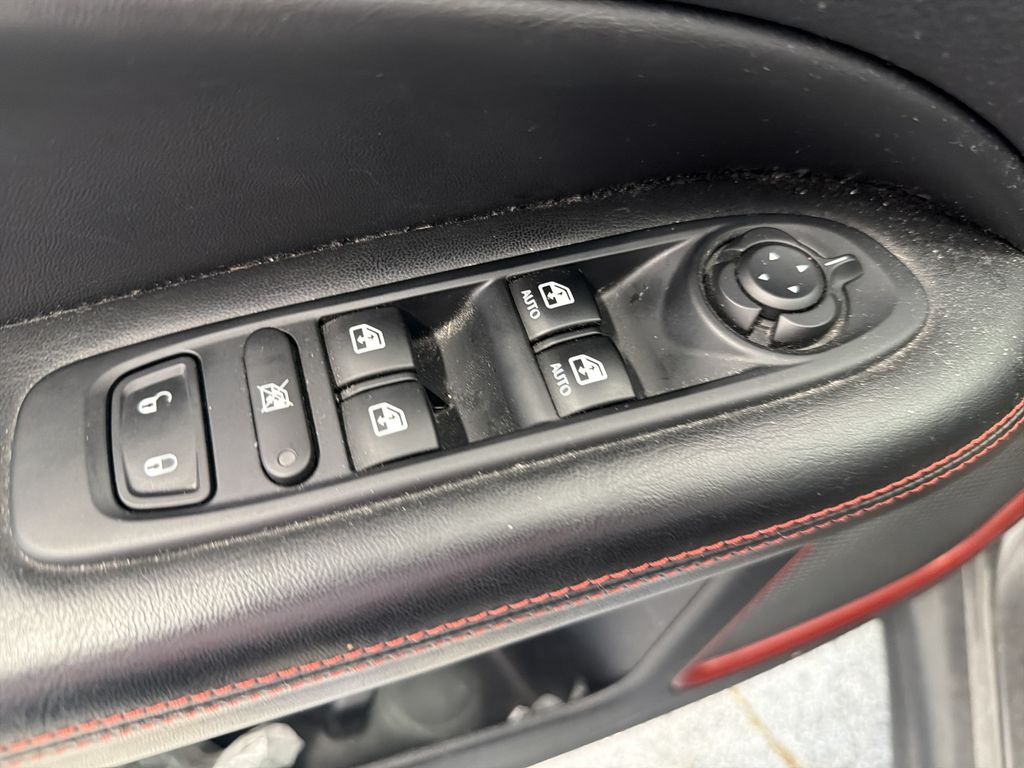 Thumbnail: 2020 Jeep Compass - 12