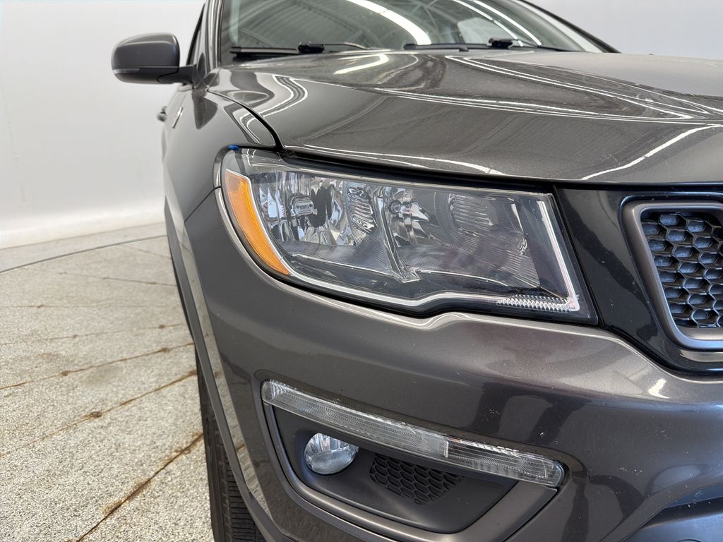 Thumbnail: 2020 Jeep Compass - 6
