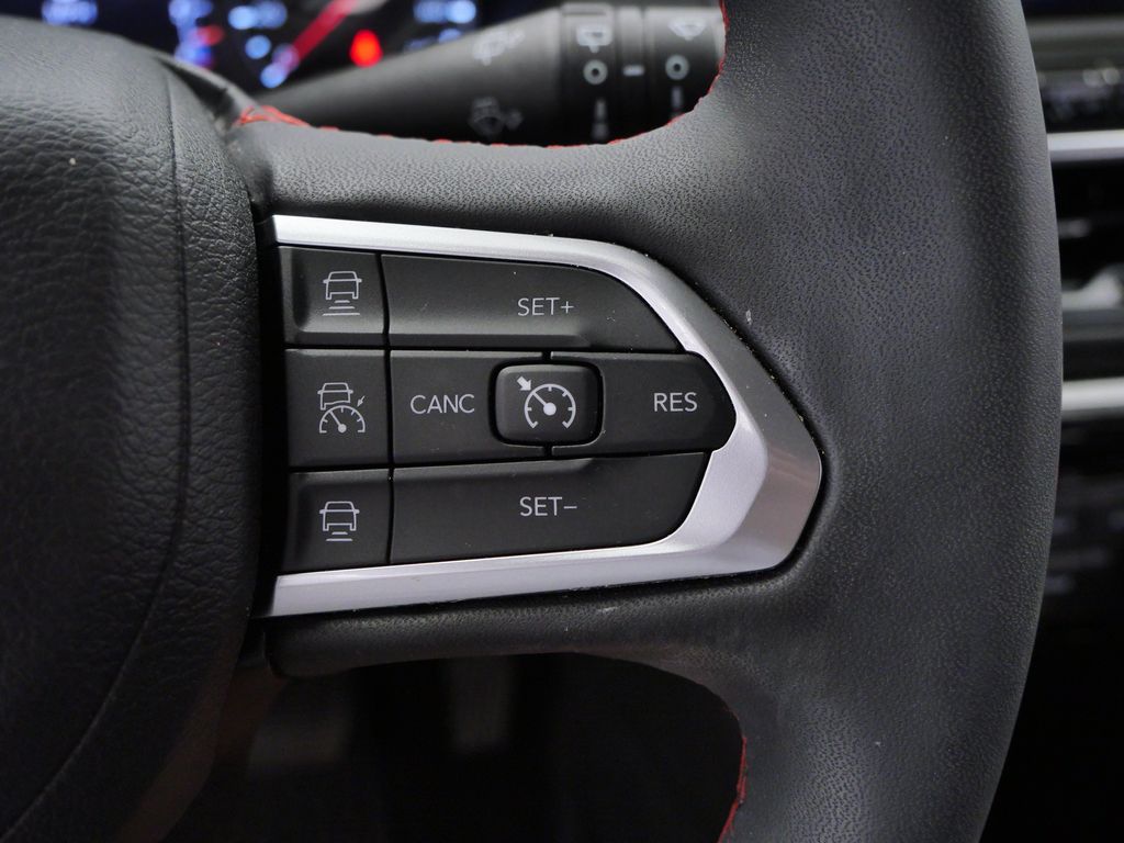 Thumbnail: 2022 Jeep Compass - 22