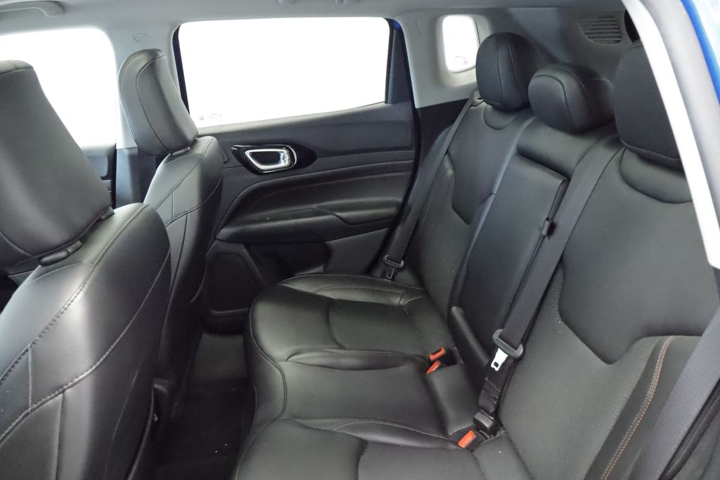 Thumbnail: 2022 Jeep Compass - 26