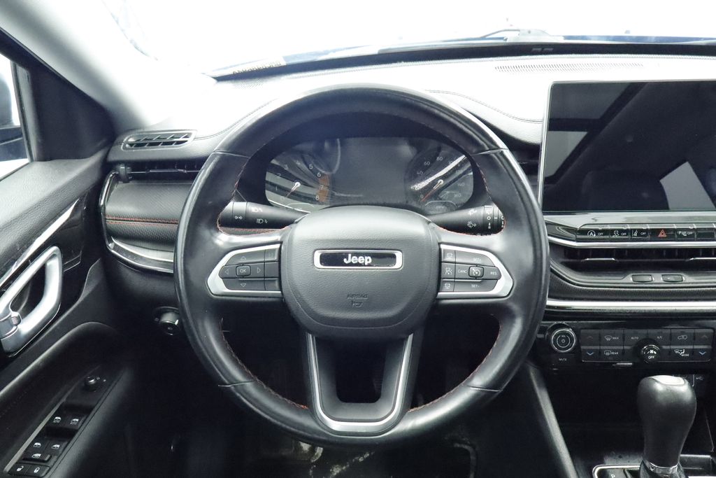 Thumbnail: 2022 Jeep Compass - 8