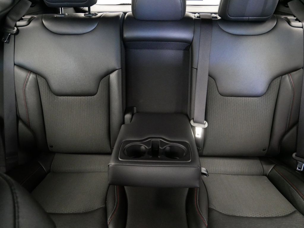 Thumbnail: 2024 Jeep Compass - 21