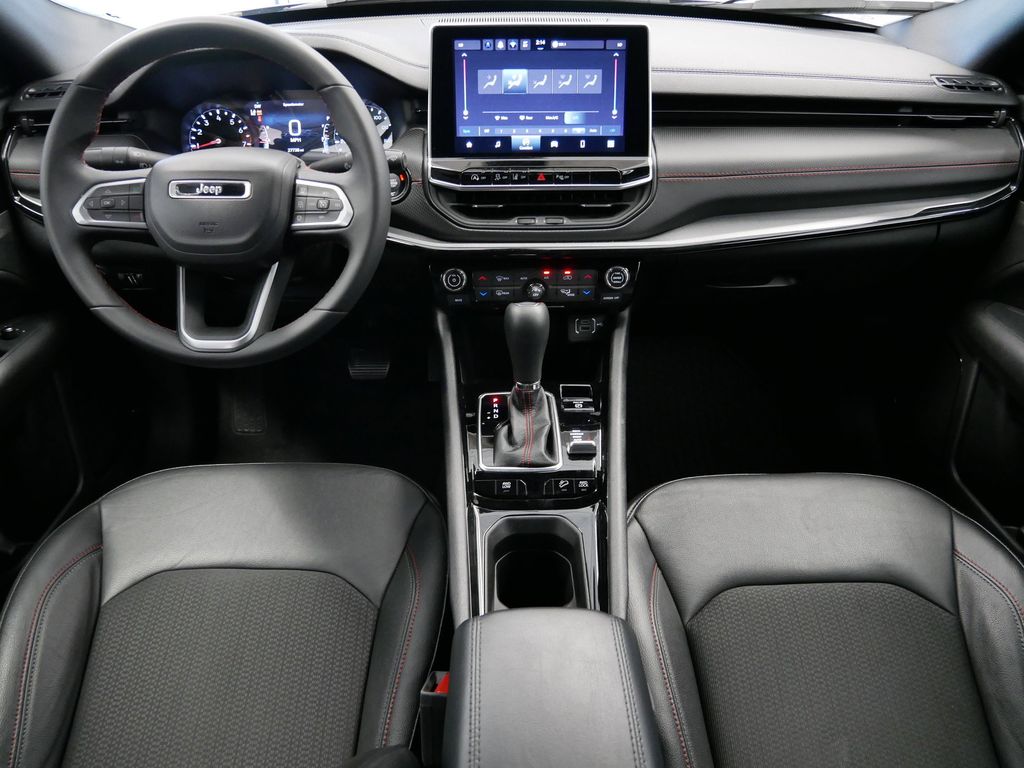 Thumbnail: 2024 Jeep Compass - 11