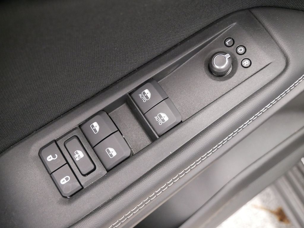 Thumbnail: 2026 Jeep Cherokee - 20