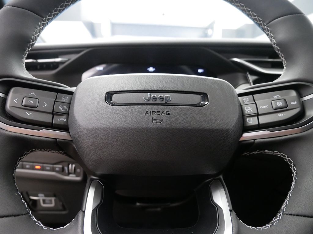 Thumbnail: 2026 Jeep Cherokee - 23
