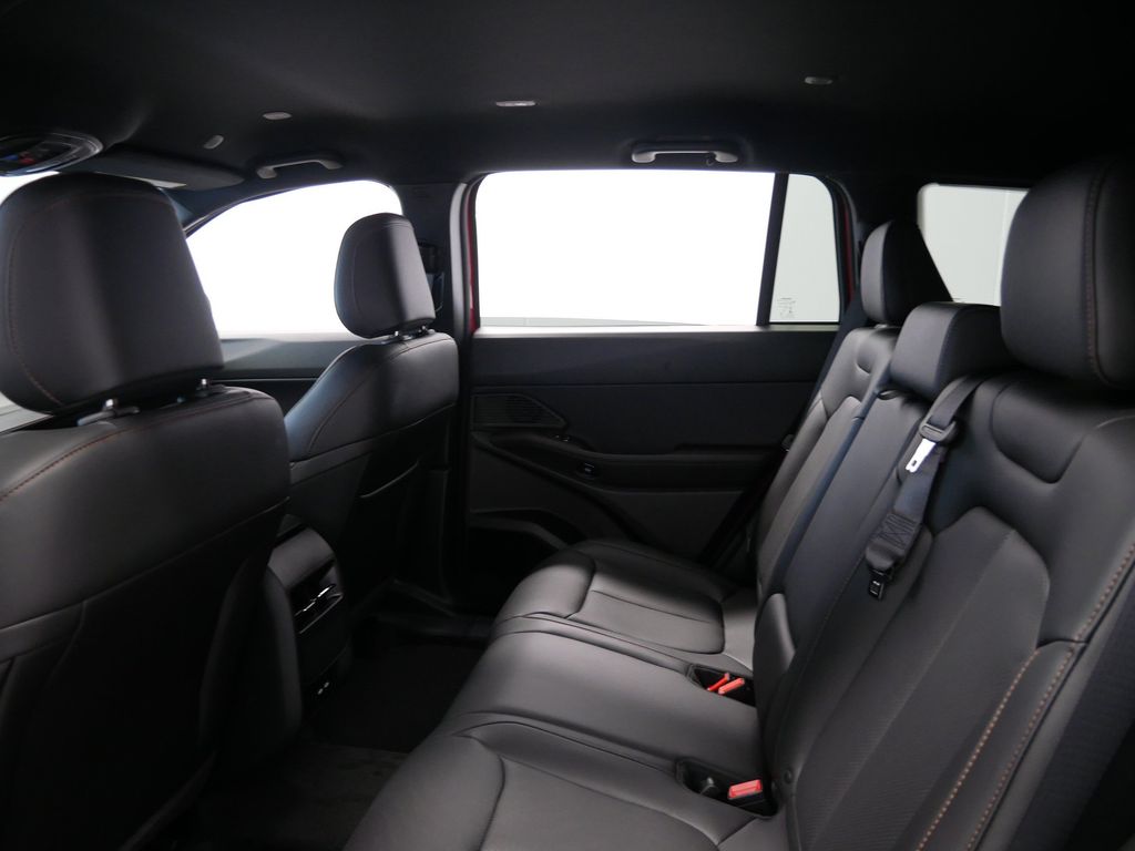 Thumbnail: 2026 Jeep Cherokee - 10