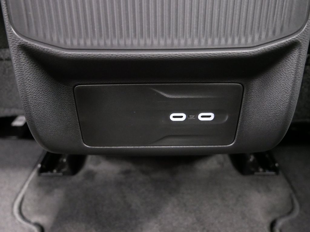 Thumbnail: 2026 Jeep Cherokee - 18