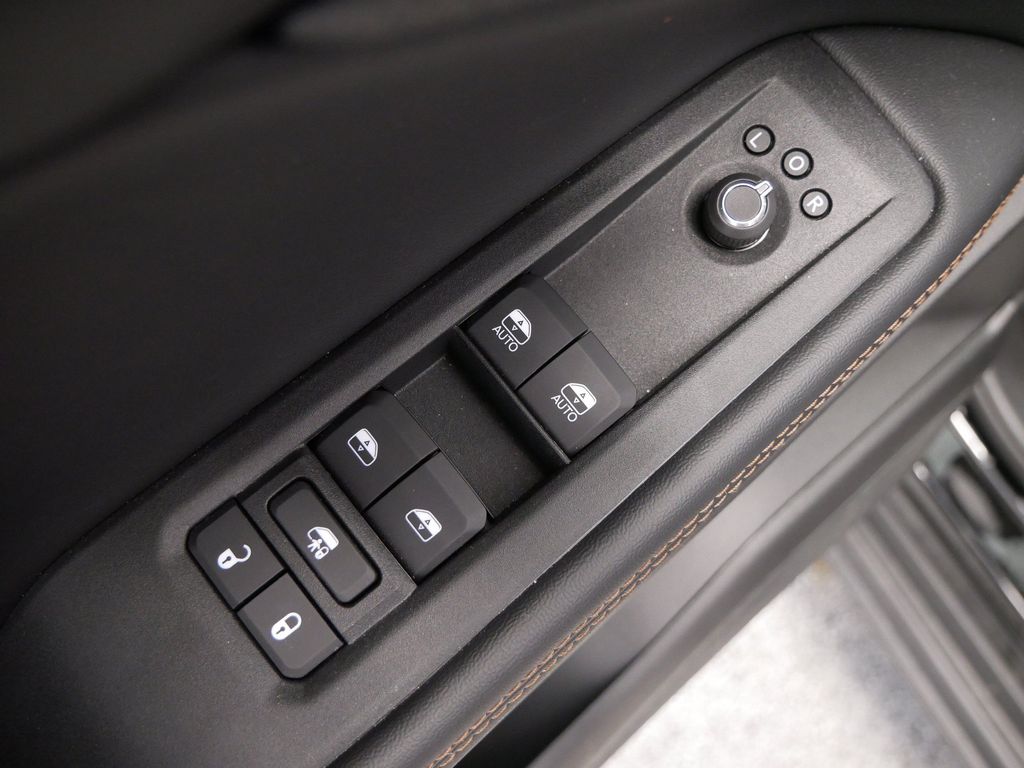 Thumbnail: 2026 Jeep Cherokee - 18