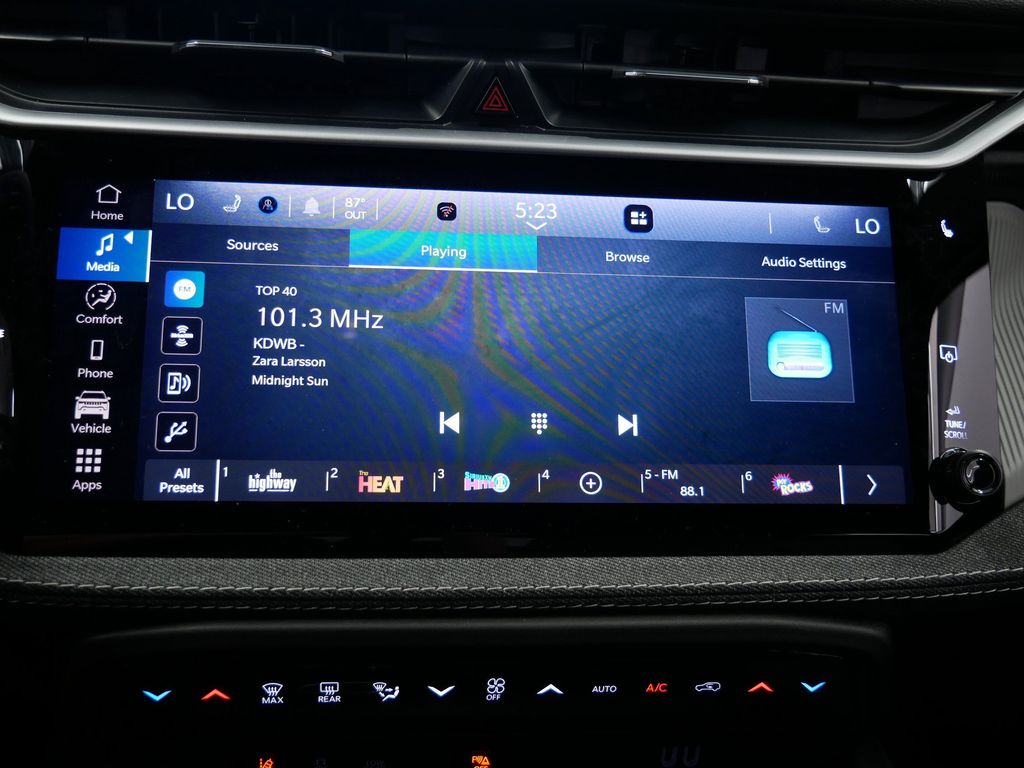 Thumbnail: 2026 Jeep Cherokee - 11