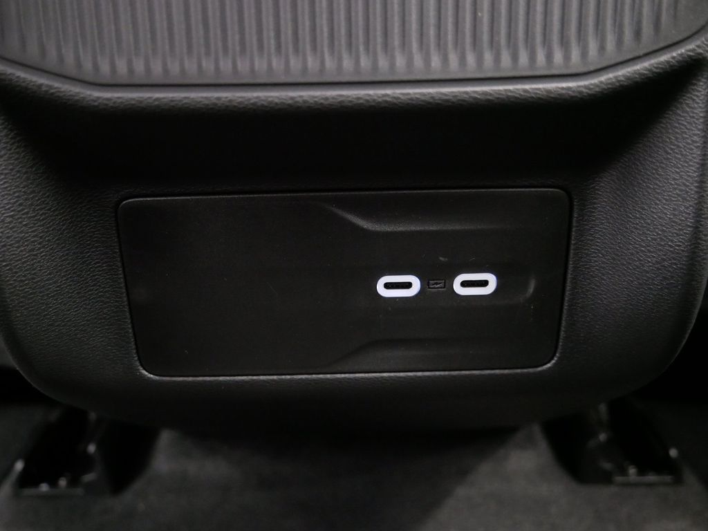 Thumbnail: 2026 Jeep Cherokee - 17