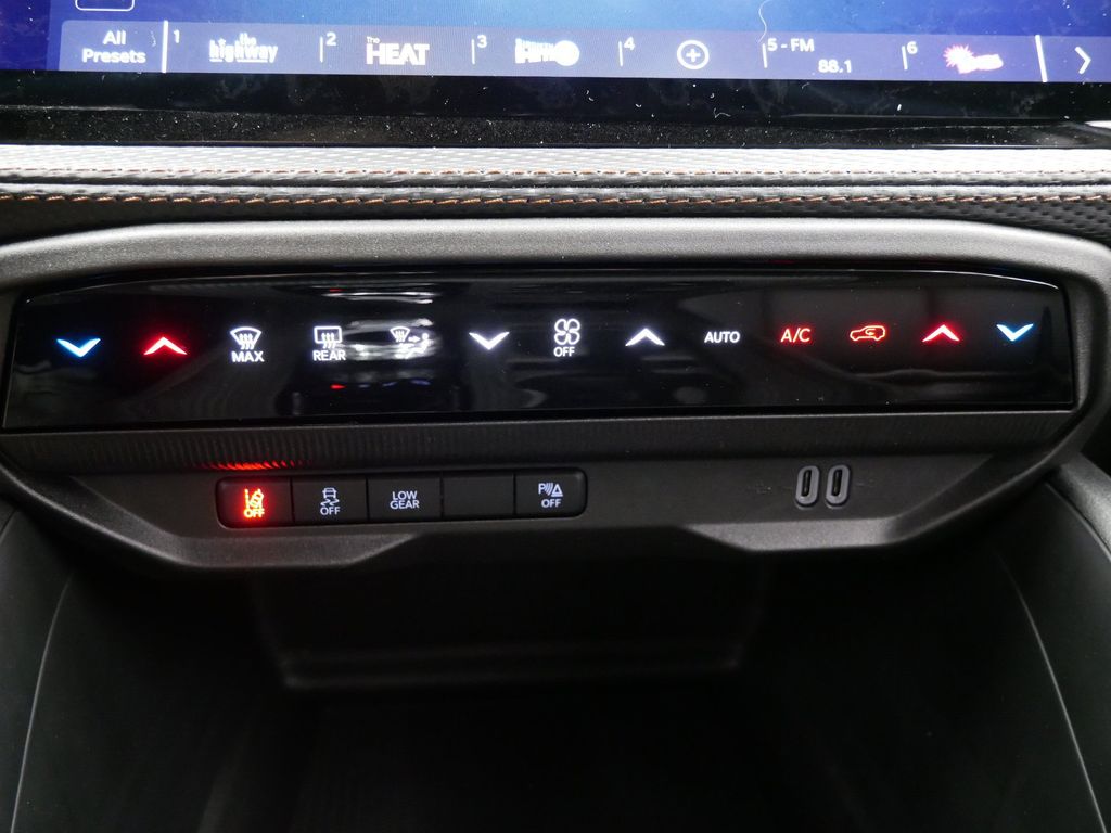Thumbnail: 2026 Jeep Cherokee - 24