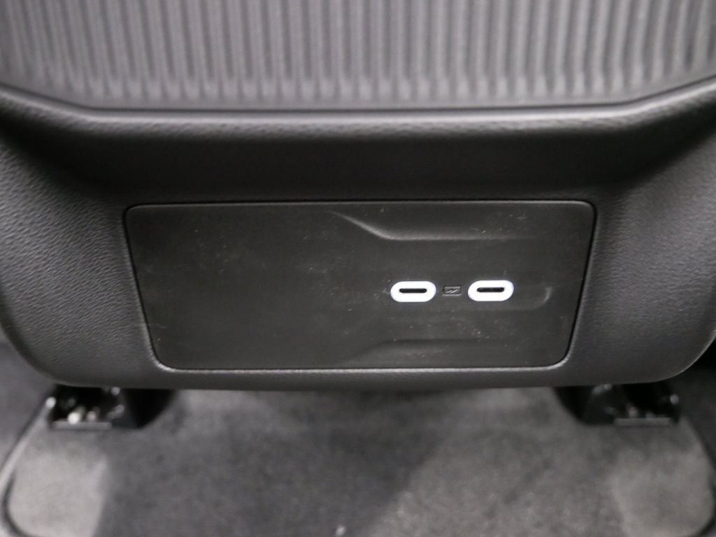 Thumbnail: 2026 Jeep Cherokee - 18