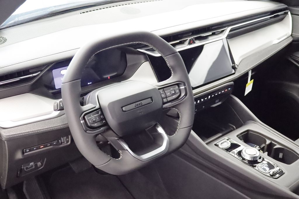 Thumbnail: 2026 Jeep Cherokee - 12