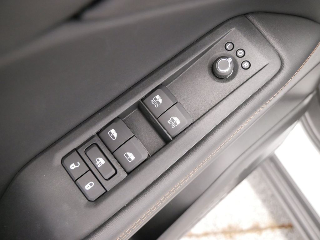 Thumbnail: 2026 Jeep Cherokee - 19