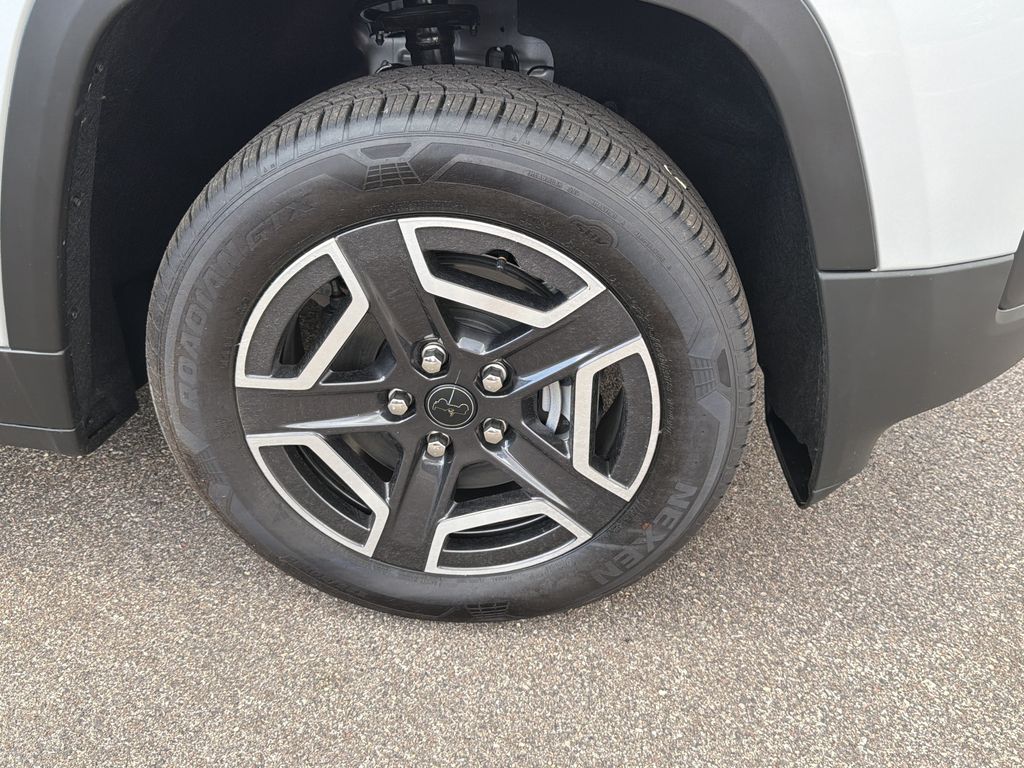 Thumbnail: 2026 Jeep Cherokee - 6