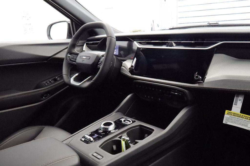Thumbnail: 2026 Jeep Cherokee - 8
