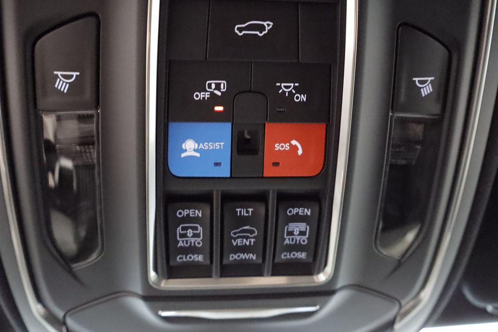 Thumbnail: 2026 Jeep Cherokee - 22
