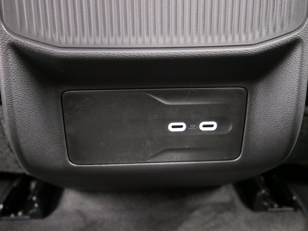 Thumbnail: 2026 Jeep Cherokee - 18