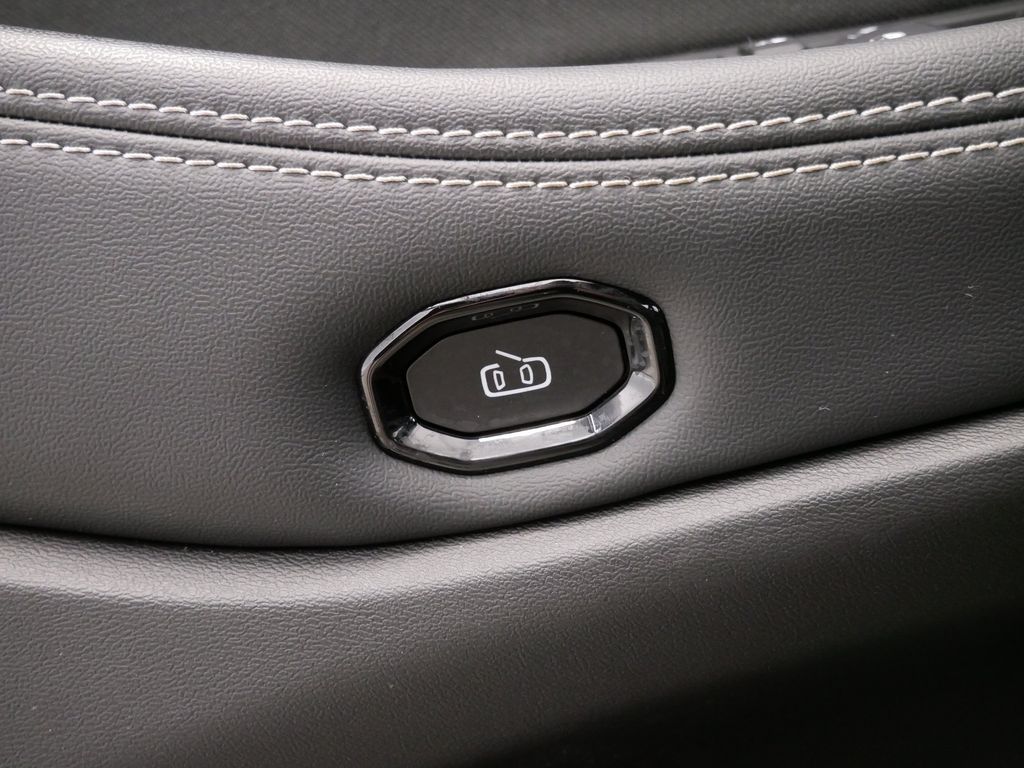 Thumbnail: 2026 Jeep Cherokee - 20