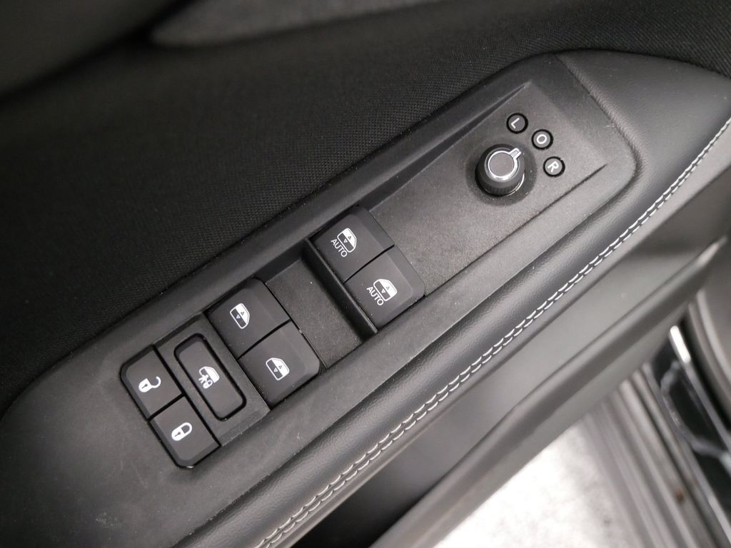 Thumbnail: 2026 Jeep Cherokee - 19
