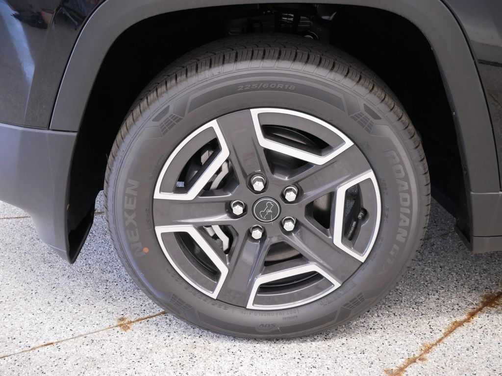 Thumbnail: 2026 Jeep Cherokee - 7