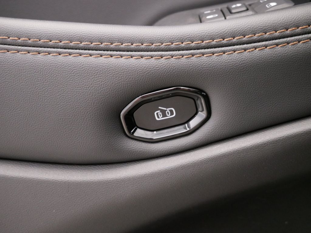 Thumbnail: 2026 Jeep Cherokee - 19