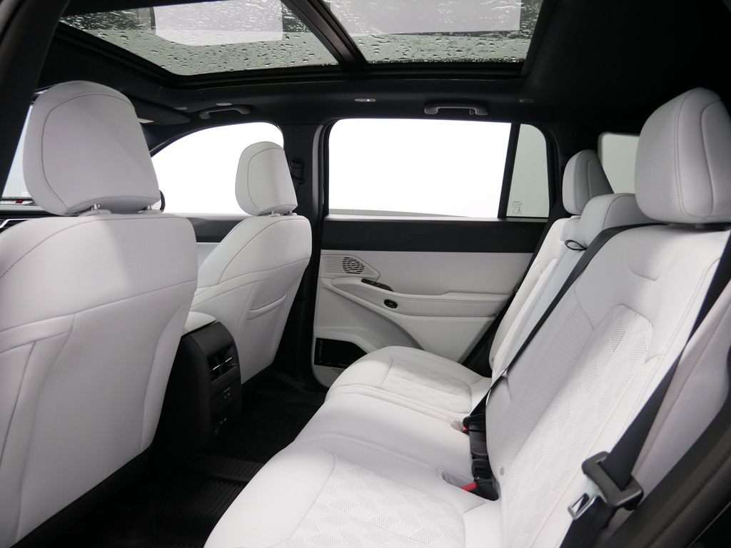 Thumbnail: 2026 Jeep Cherokee - 10