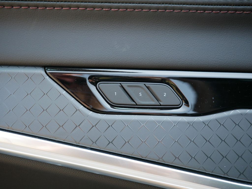 Thumbnail: 2025 Jeep Wagoneer S - 34