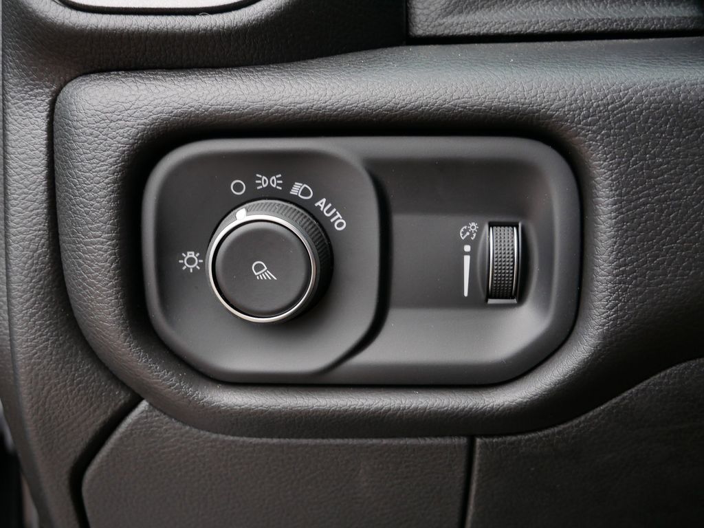 Thumbnail: 2024 RAM 3500 - 18