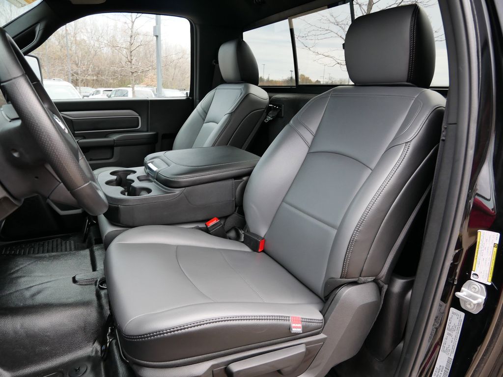 Thumbnail: 2024 RAM 3500 - 10