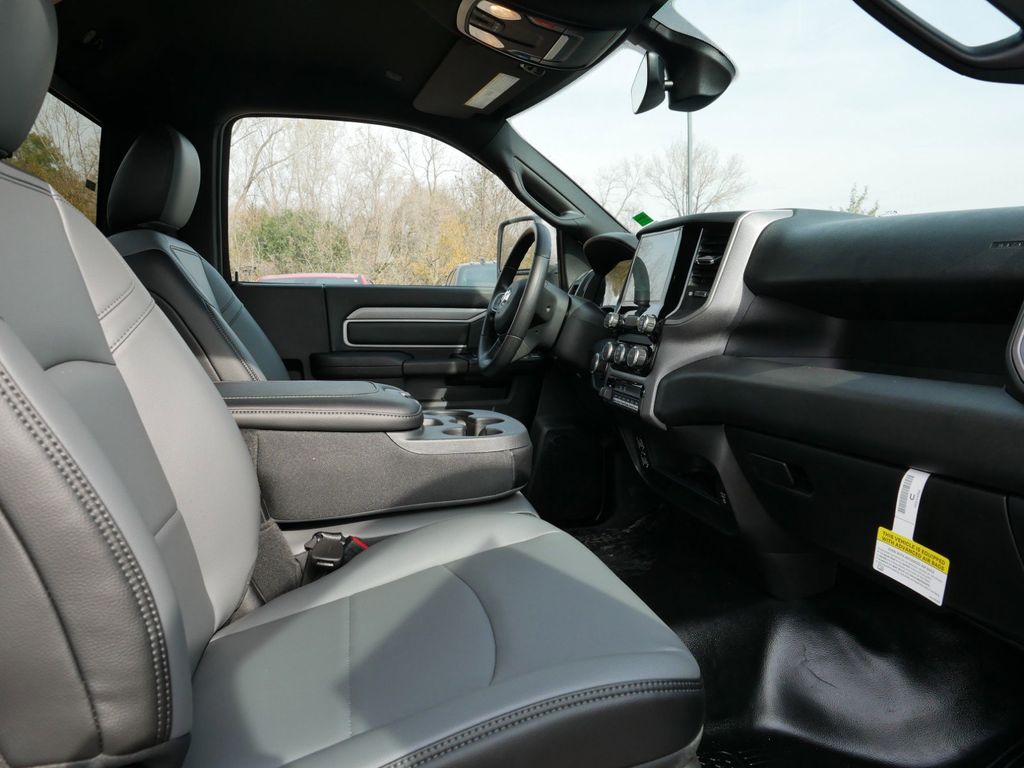 Thumbnail: 2024 RAM 3500 - 10