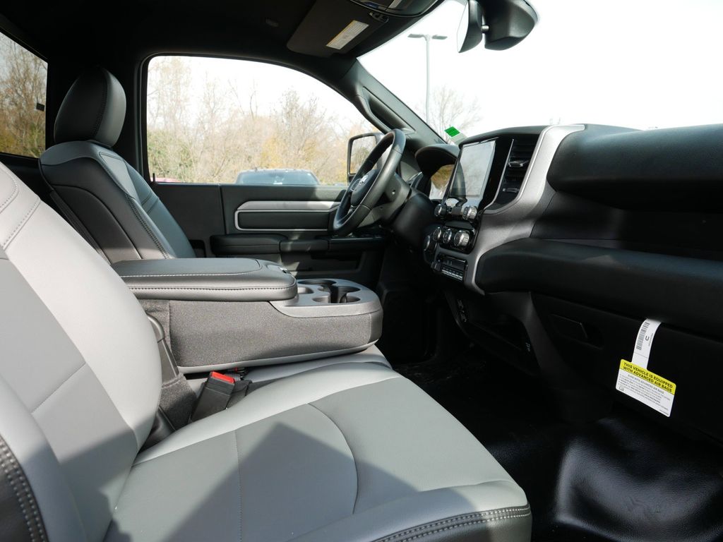 Thumbnail: 2024 RAM 3500 - 9
