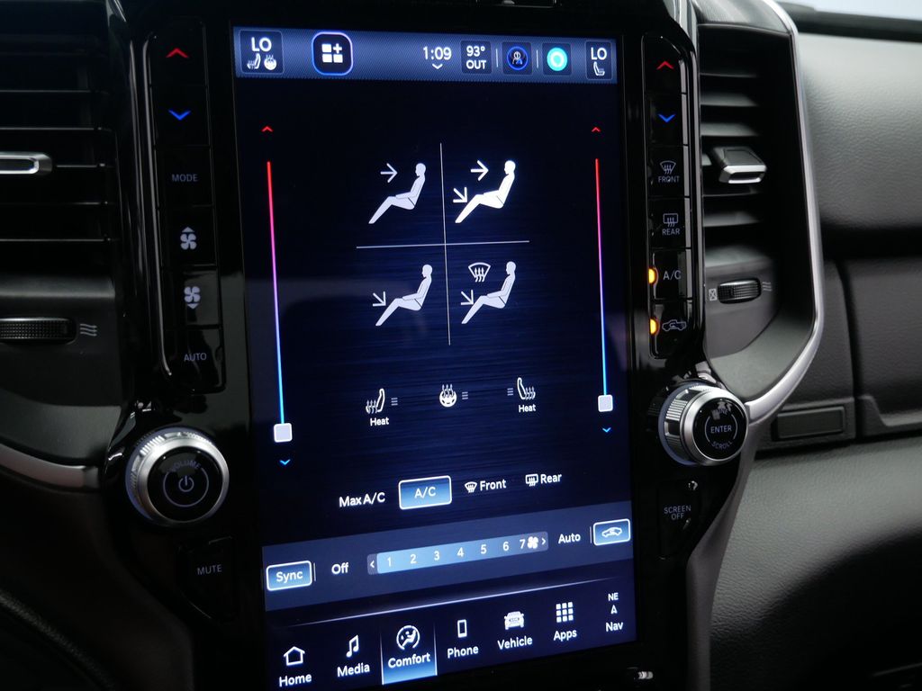 2026 RAM 3500 Big Horn - Photo 24