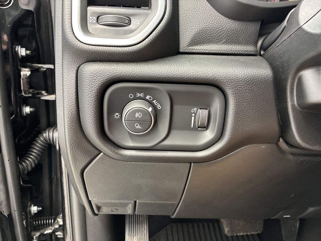 Thumbnail: 2026 RAM 3500 - 17