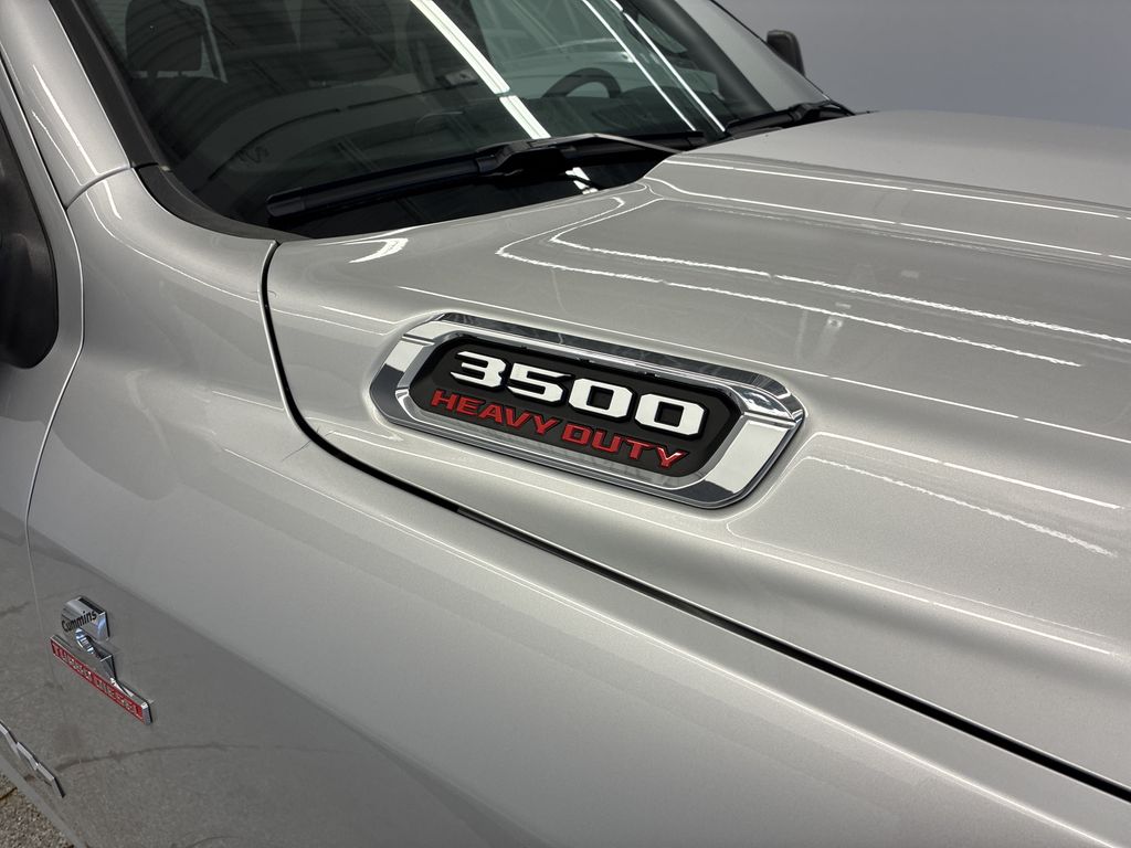 Thumbnail: 2026 RAM 3500 - 5