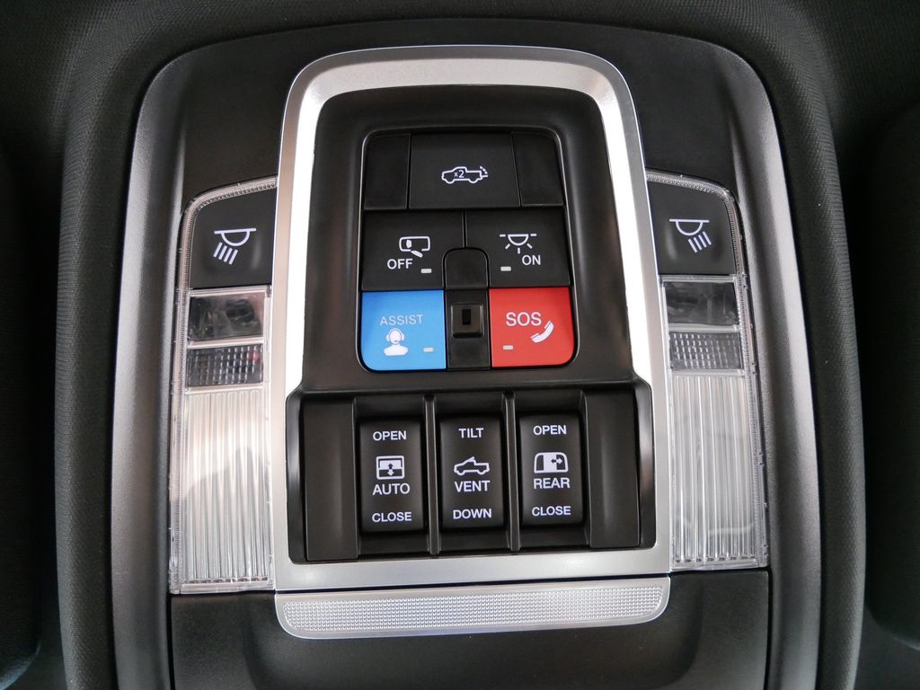 Thumbnail: 2026 RAM 3500 - 26