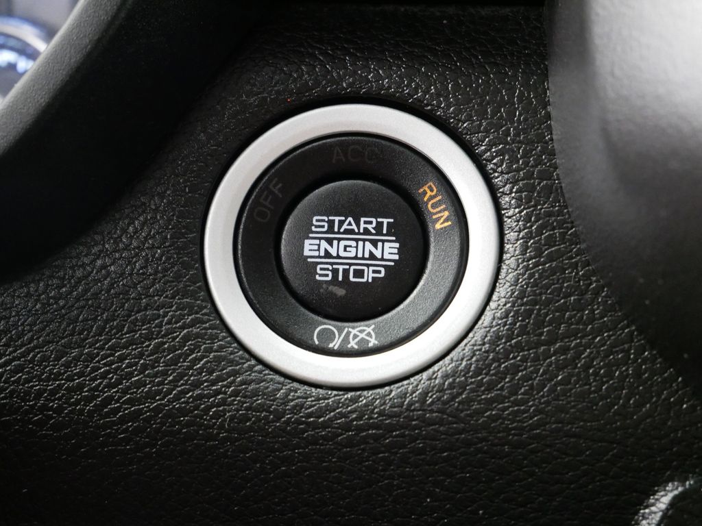 Thumbnail: 2019 RAM 3500 - 33